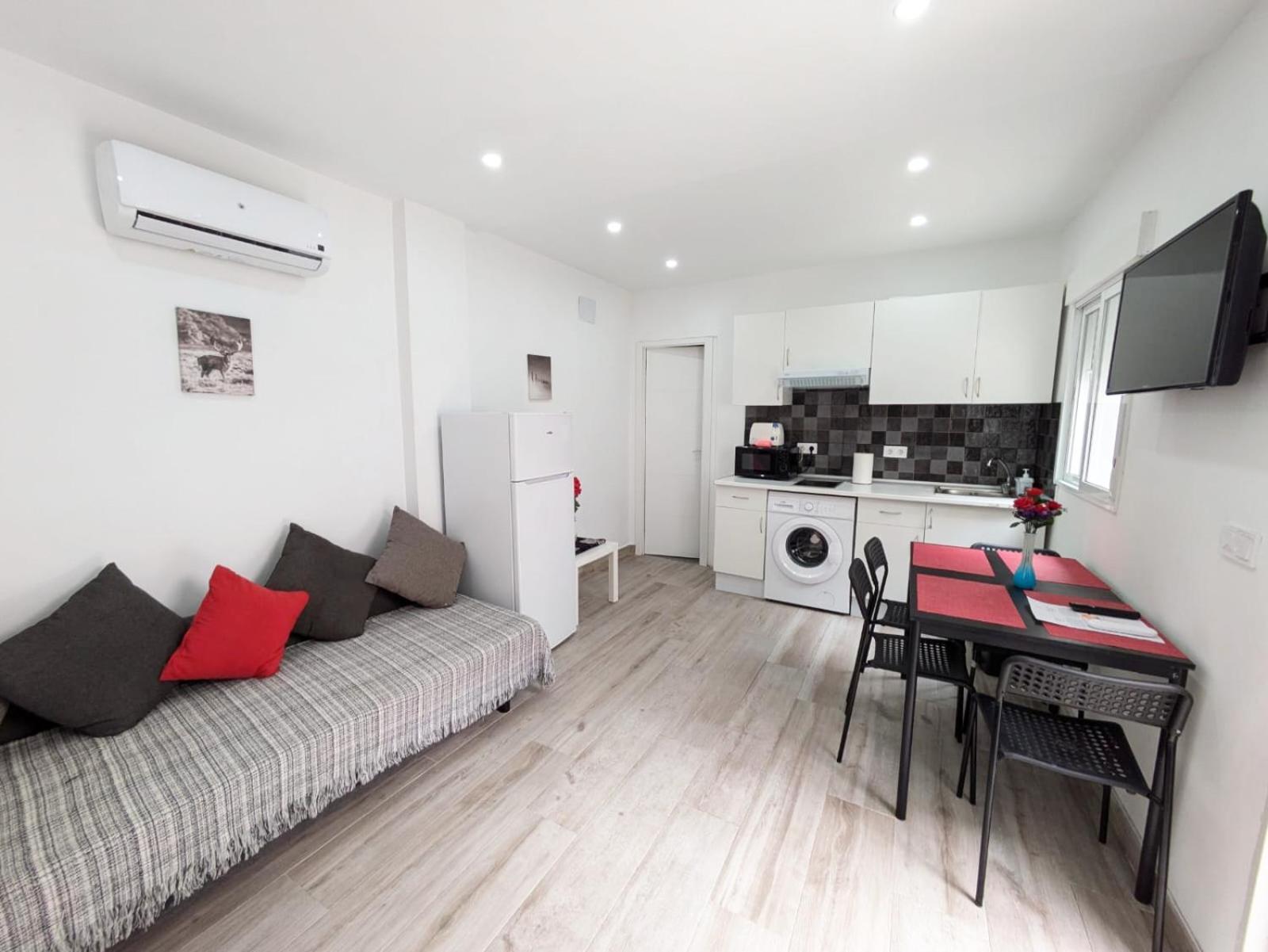 Madrid Apartaments Ngoại thất bức ảnh